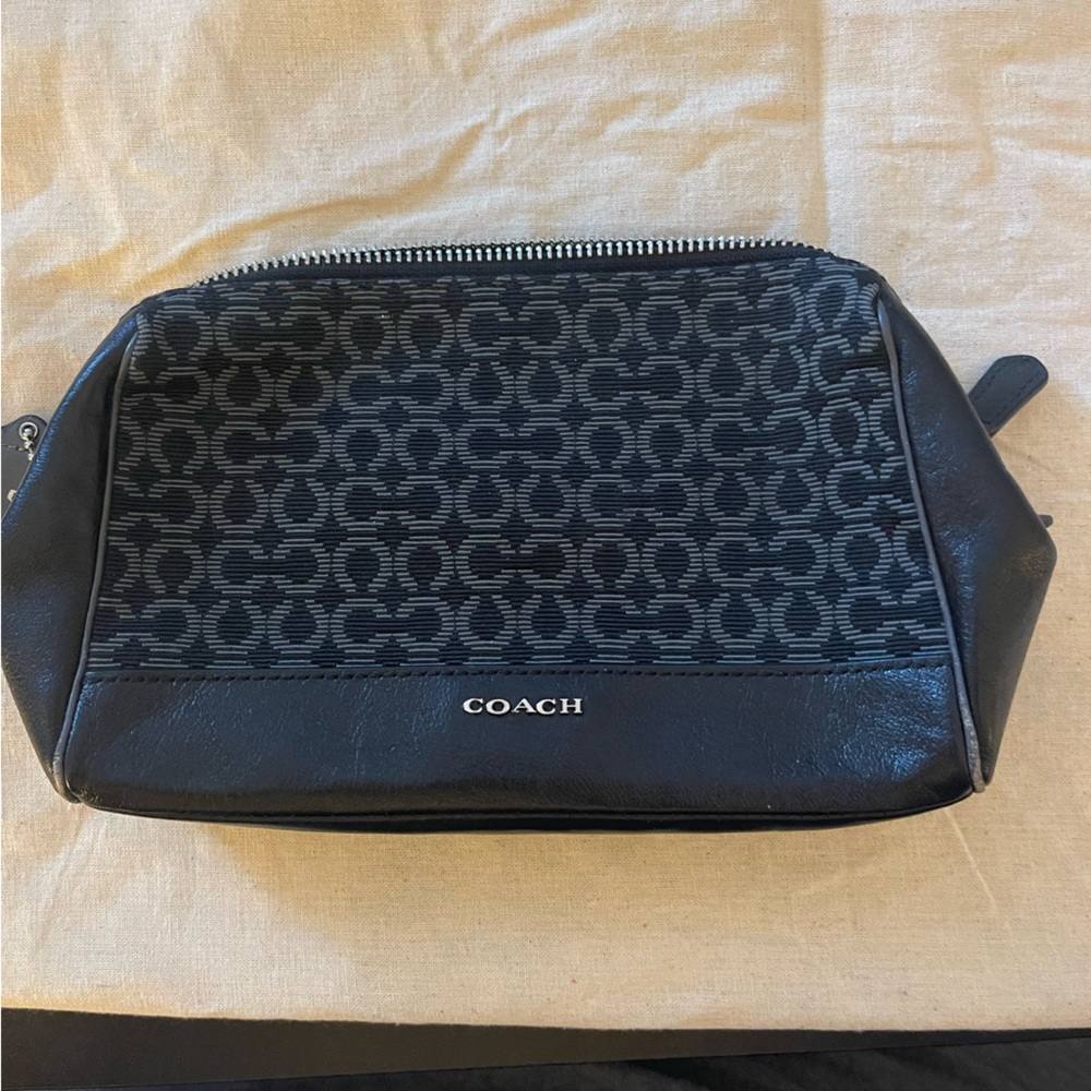 Coach make-up bag